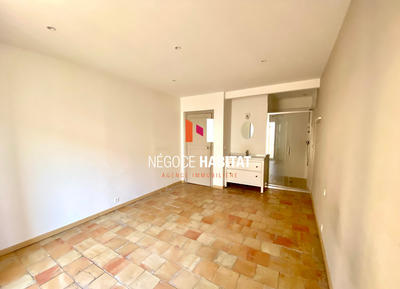 Appartement - 79 m² - 3 pièces