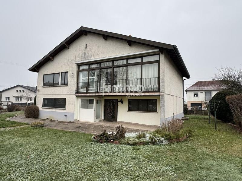 Maison - 153 m² - 6 pièces