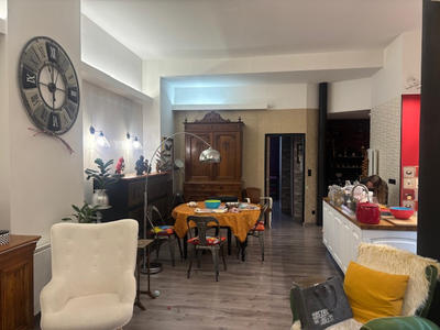 Appartement - 91 m² - 4 pièces