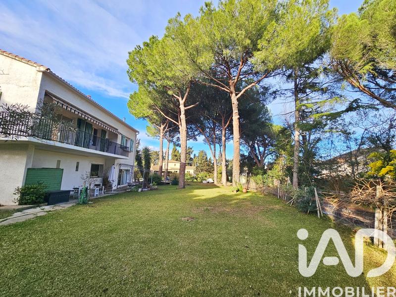 Maison - 202 m² - 5 pièces