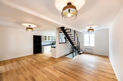 Maison - 141 m² - 5 pièces