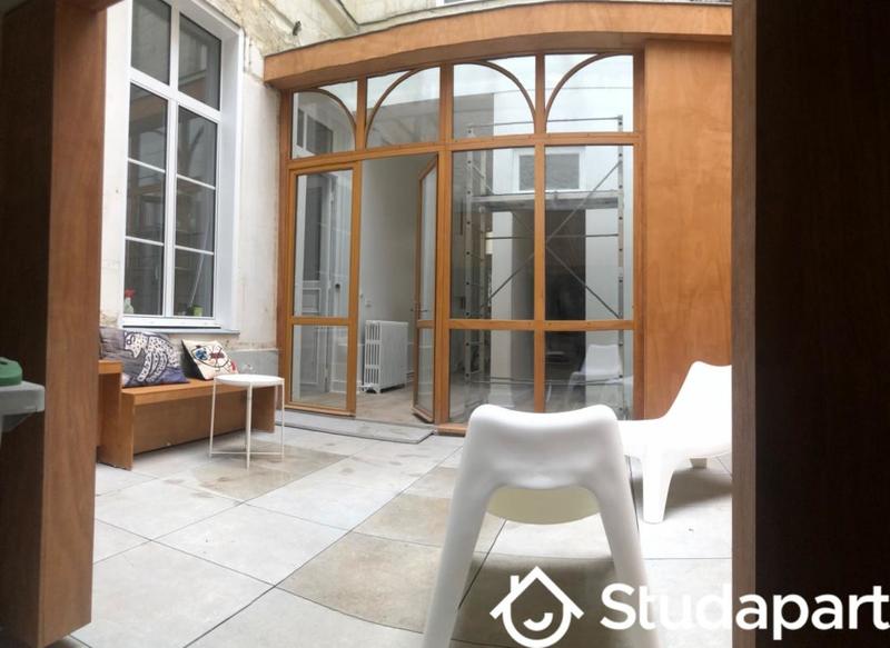 Chambre - 14 m² - 1 pièce