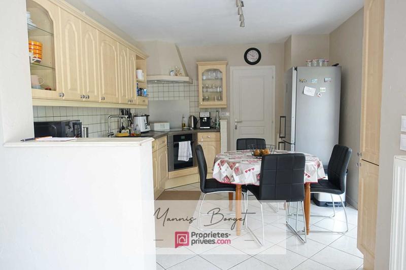 Maison - 152 m² - 7 pièces