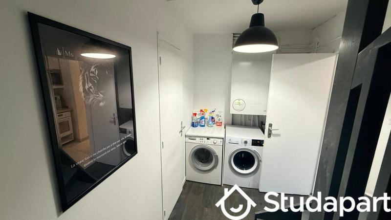 Chambre - 10 m² - 1 pièce