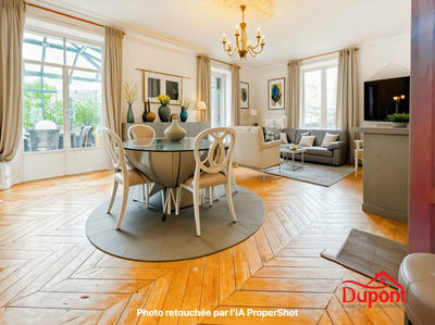 Appartement - 102 m² - 4 pièces