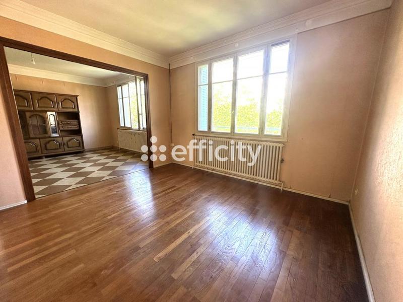 Maison - 103 m² - 5 pièces