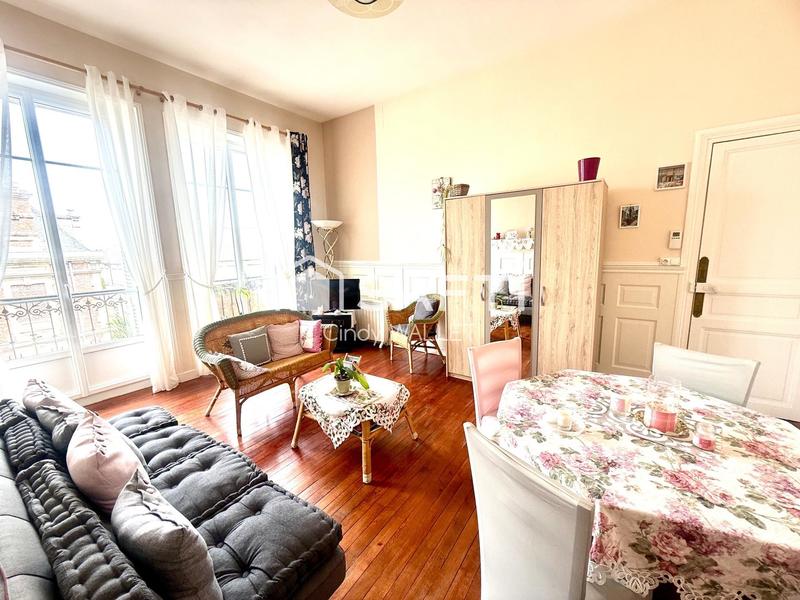 Appartement - 60 m² - 2 pièces