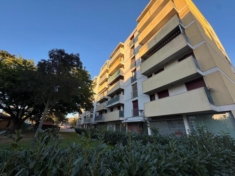 Appartement - 81 m² - 3 pièces