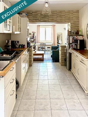 Maison - 90 m² - 5 pièces