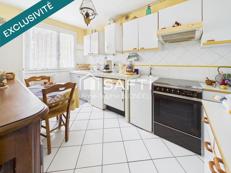 Appartement - 82 m² - 4 pièces