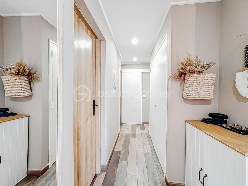 Appartement - 82 m² - 4 pièces