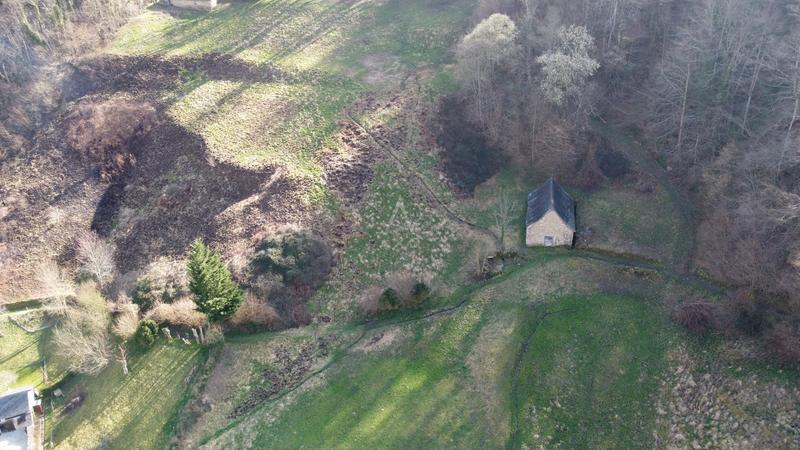 Grange - 120 m² - 2 pièces