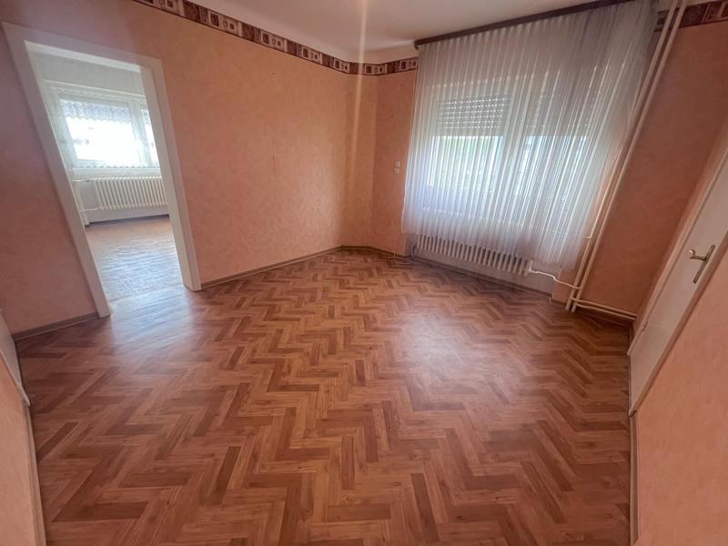 Maison - 268 m² - 11 pièces