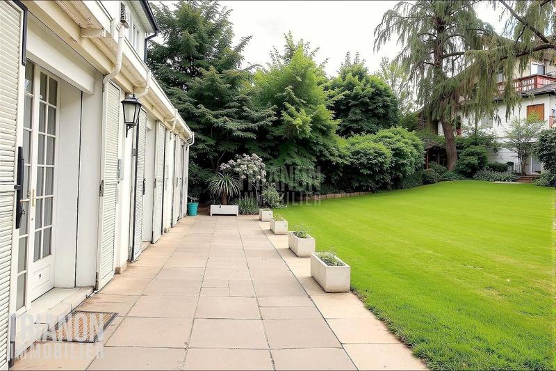 Maison - 190 m² - 7 pièces