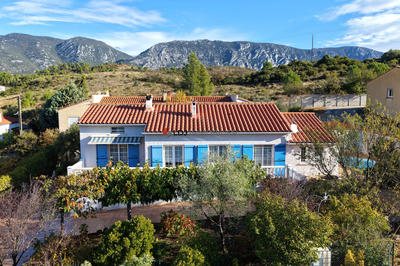 Maison traditionnelle - 125 m² - 6 pièces