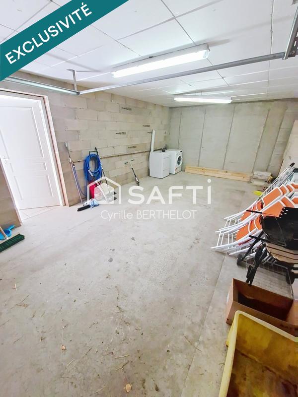 Maison - 90 m² - 5 pièces