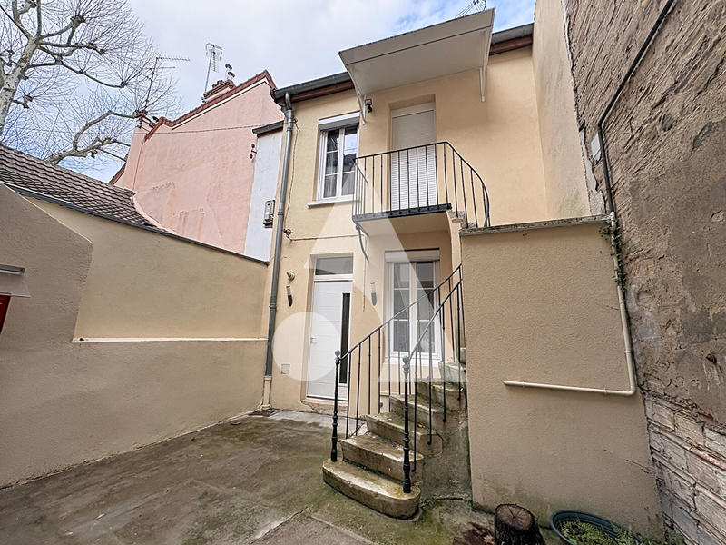 Maison - 73 m² - 3 pièces