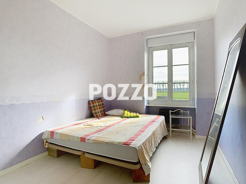 Maison - 260 m² - 11 pièces