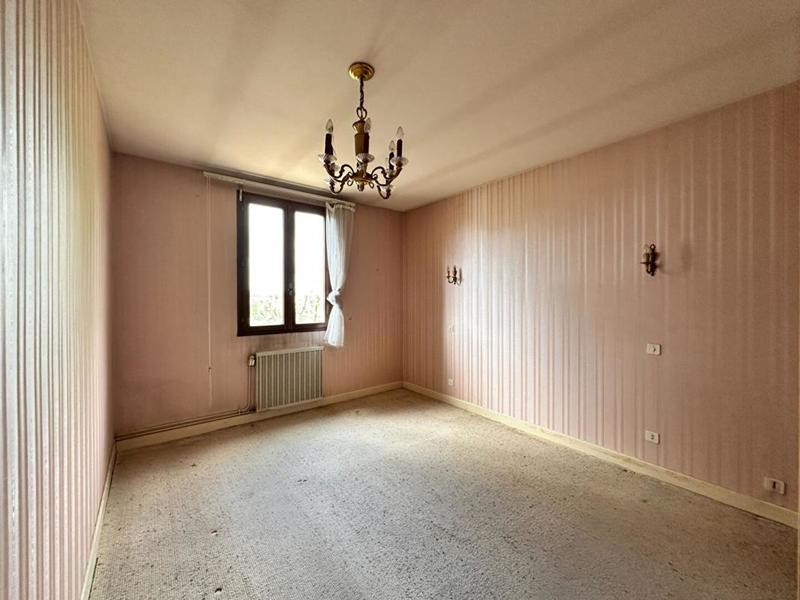 Maison - 142 m² - 7 pièces