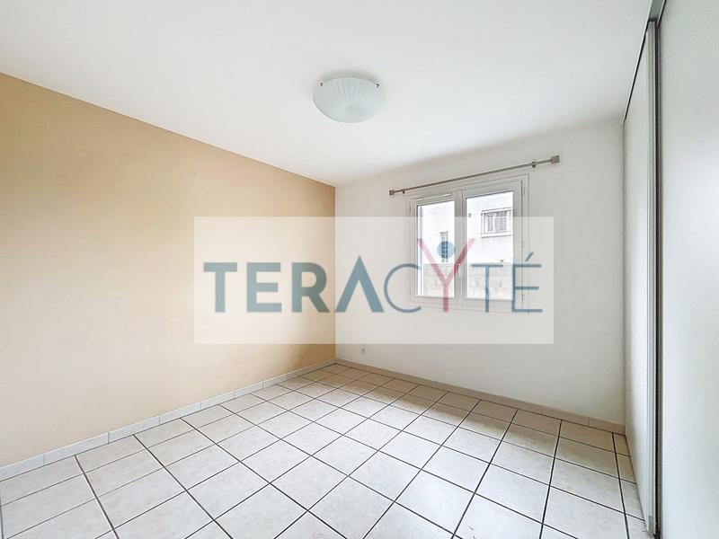 Maison - 99 m² - 4 pièces