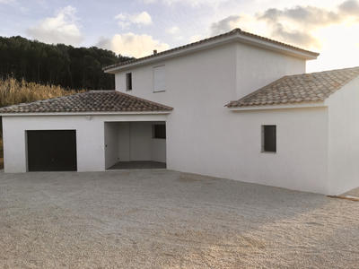 Villa - 105 m² - 4 pièces