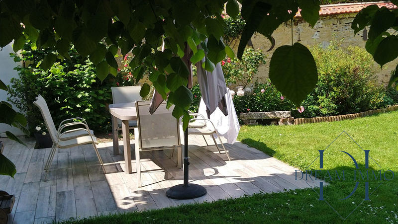 Maison - 143 m² - 5 pièces