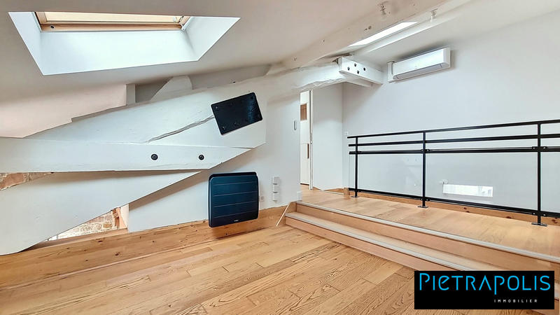 Appartement - 86 m² - 5 pièces