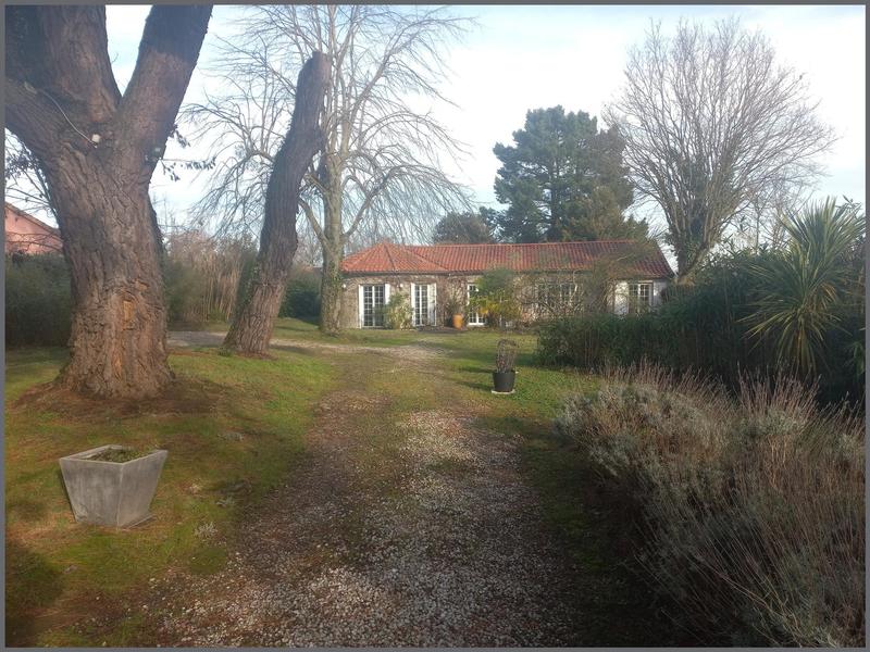 Maison - 194 m² - 6 pièces