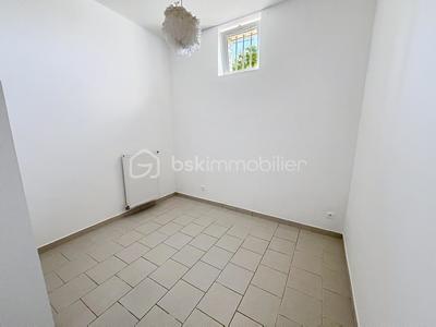 Maison de village - 89 m² - 4 pièces