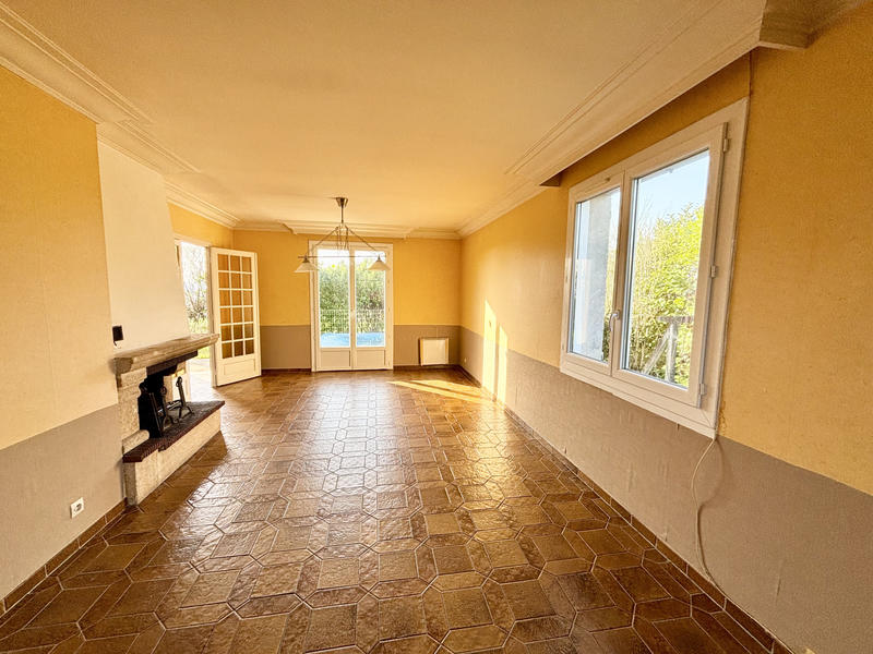 Maison - 111 m² - 6 pièces