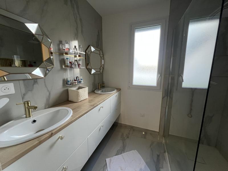 Maison - 149 m² - 7 pièces