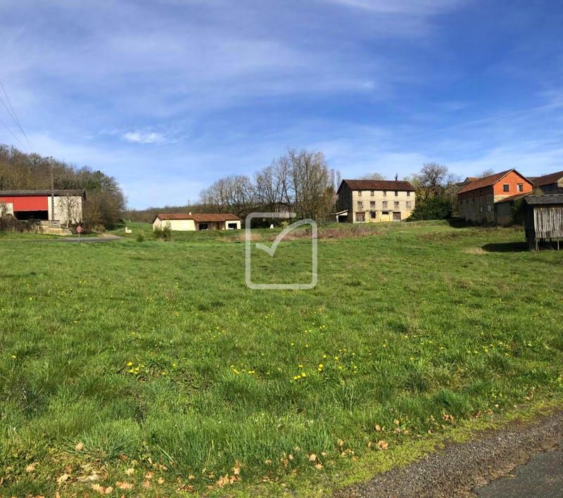 Terrain - 1 800 m²