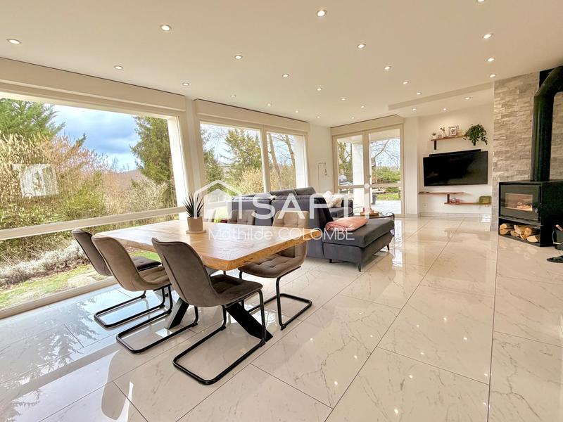 Maison - 163 m² - 7 pièces