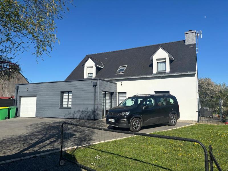 Maison - 138 m² - 6 pièces