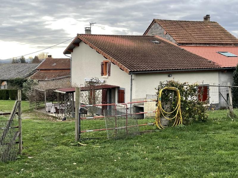 Propriété - 114 m² - 4 pièces