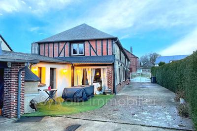 Maison - 180 m² - 6 pièces