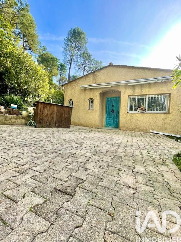 Maison - 145 m² - 5 pièces