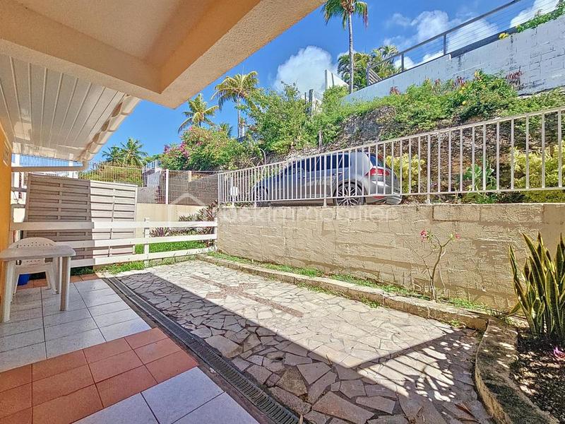 Studio - 23 m² - 1 pièce