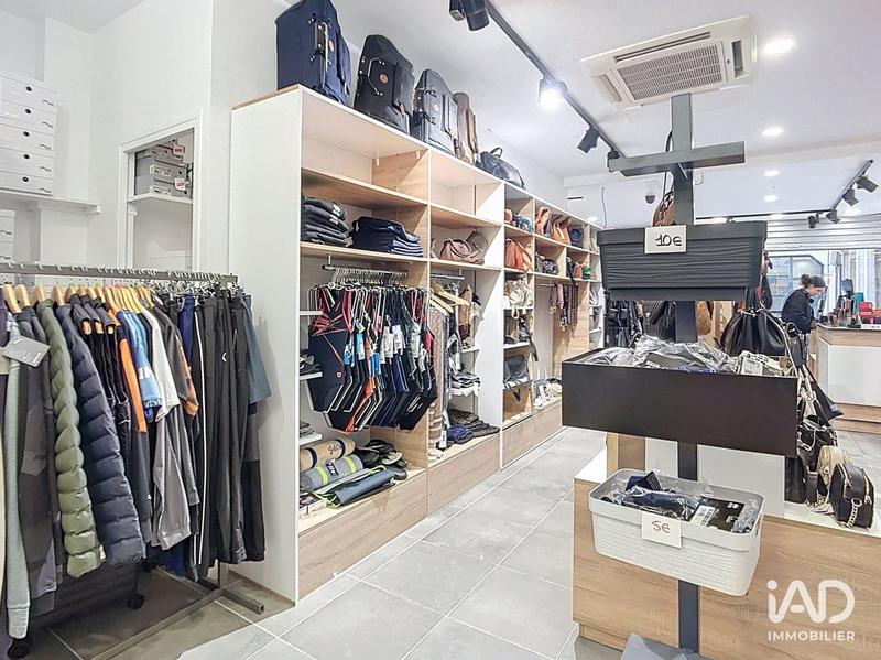 Local commercial - 105 m²