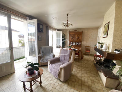 Maison - 106 m² - 6 pièces