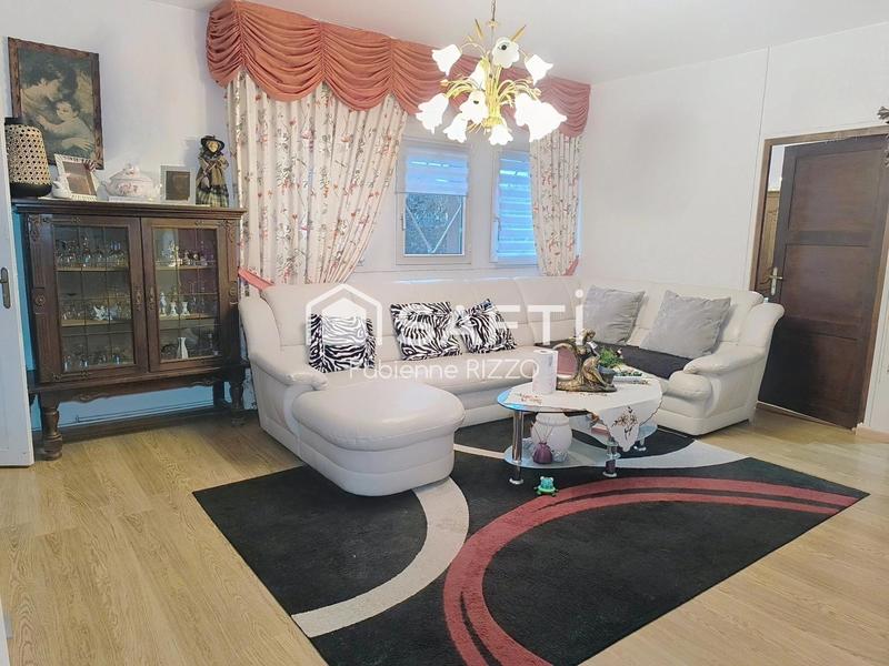 Maison - 100 m² - 4 pièces