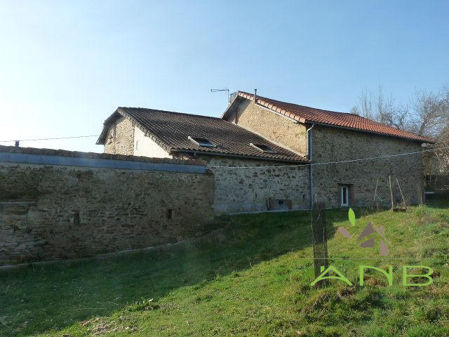 Maison ancienne - 89 m² - 4 pièces