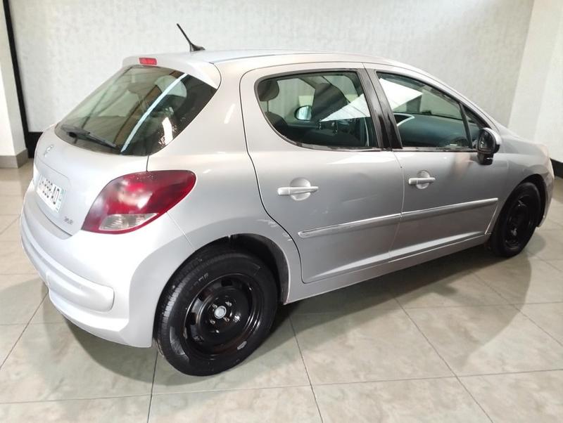 Peugeot 207 1.4 90 Premium Ba 5p
