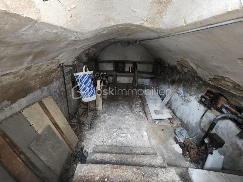 Maison - 163 m² - 9 pièces