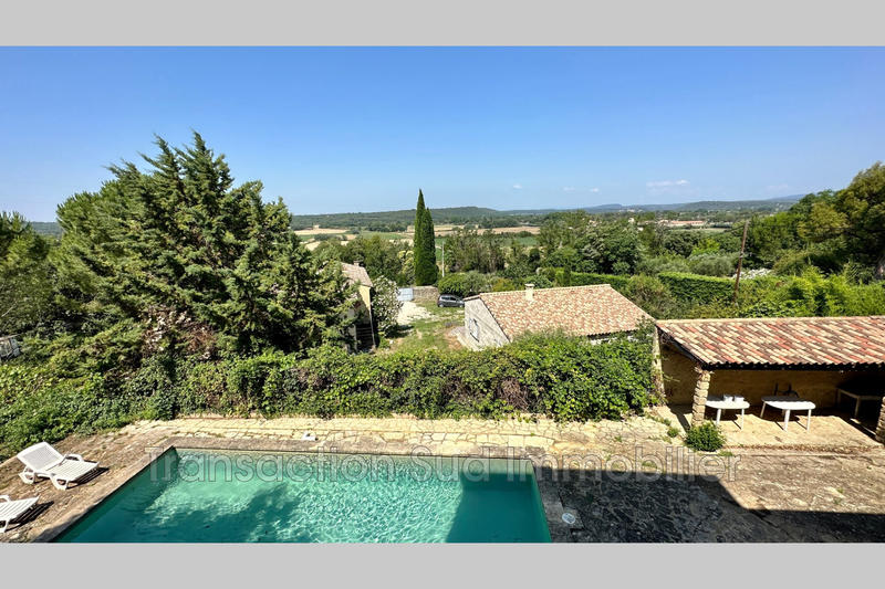 Maison - 231 m² - 8 pièces