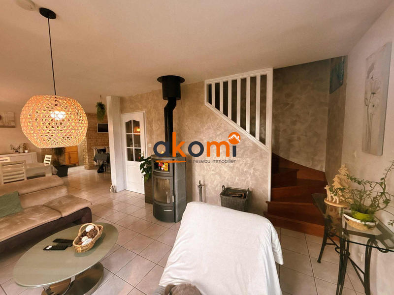 Maison - 124 m² - 6 pièces