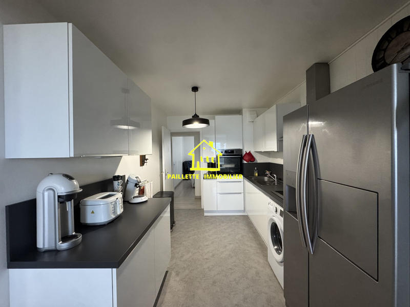 Appartement - 91 m² - 3 pièces