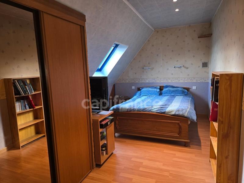 Maison - 96 m² - 5 pièces