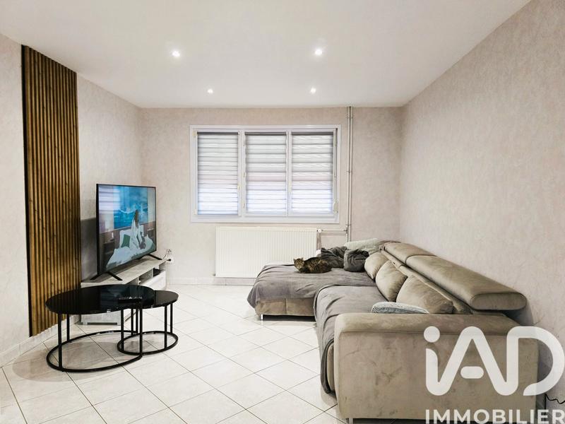 Maison - 91 m² - 5 pièces