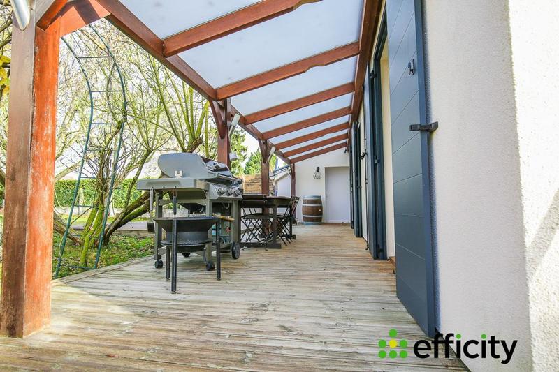 Pavillon - 100 m² - 5 pièces